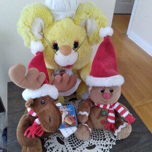 Beautiful toys, set of three